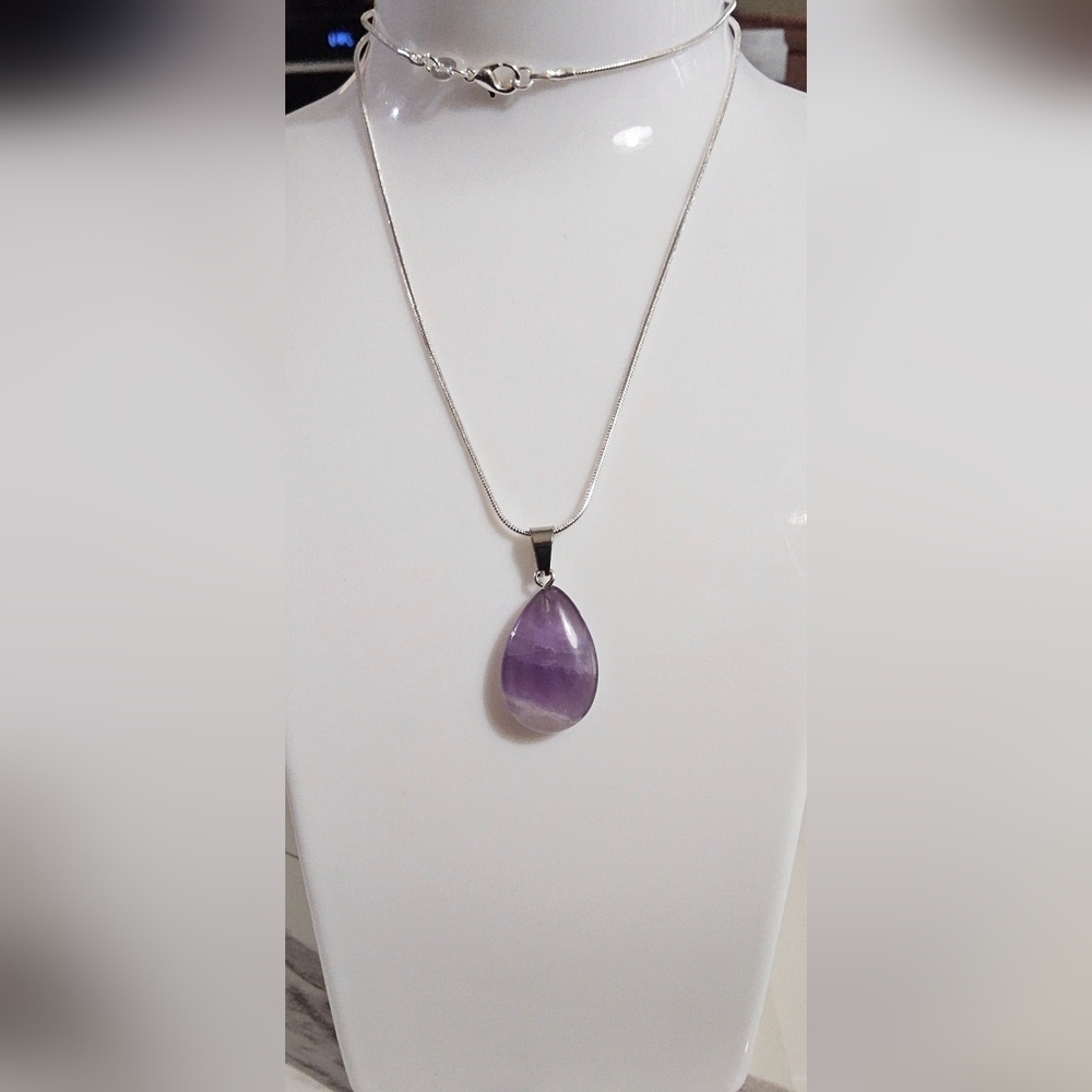 Natural Amethyst Purple Teardrop Pendant Necklace Item01